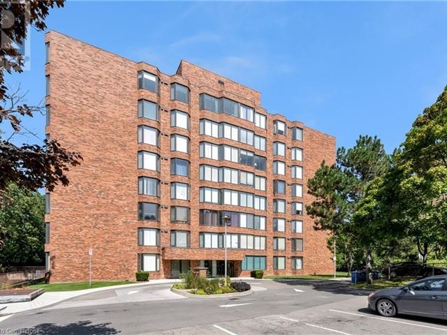 200 Limberidge Condos - 604 200 Limeridge Road West - photo 1