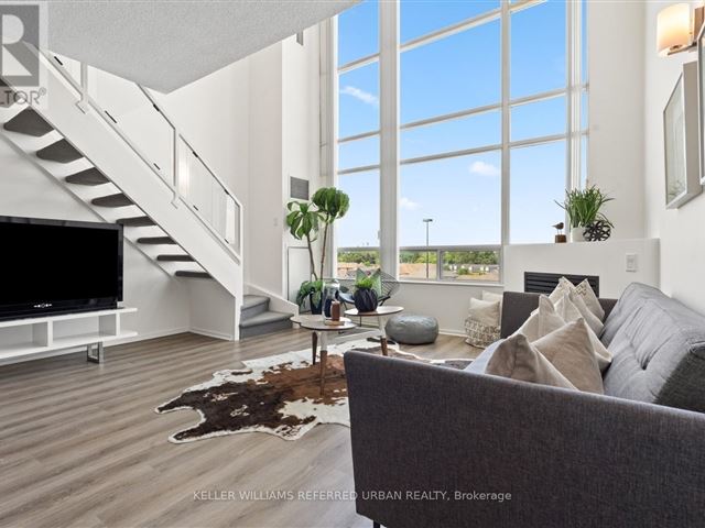 Mystic Pointe - Skylofts 2 - 534 200 Manitoba Street - photo 1