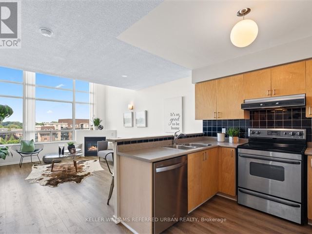 Mystic Pointe - Skylofts 2 - 534 200 Manitoba Street - photo 2