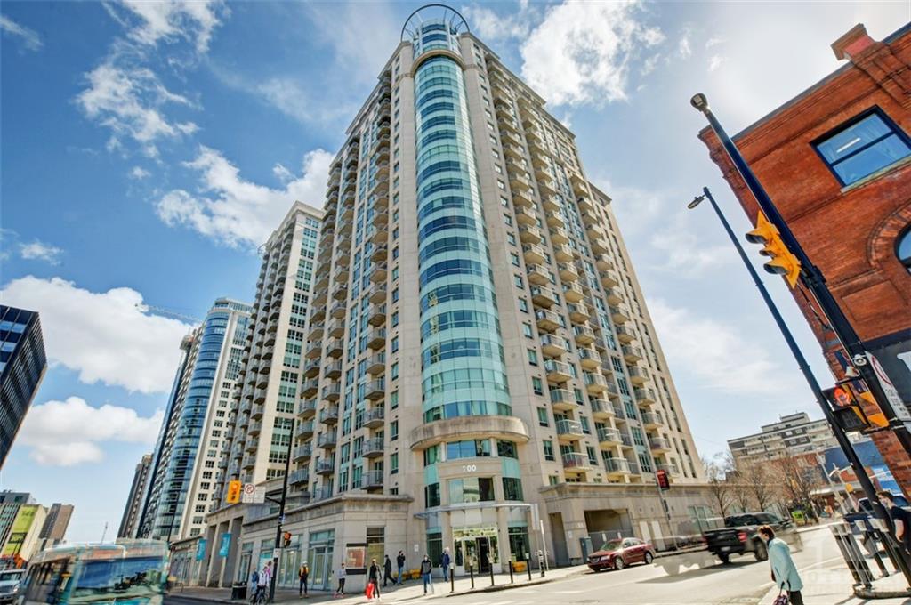 200 Rideau Street, Unit 2202, Ottawa — For sale @ $425,000 | CondoDork.com