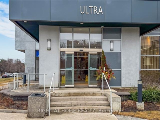 Ultra at Herons Hill - 2305 2015 Sheppard Avenue East - photo 2