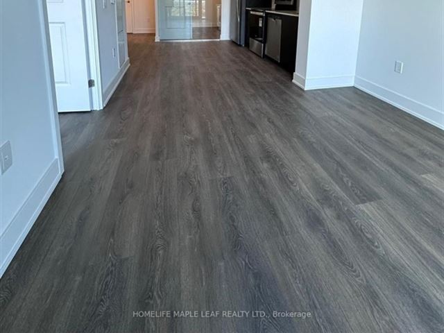 Keystone by Kaneff - 1201w 202 Burnhamthorpe Road East - photo 1