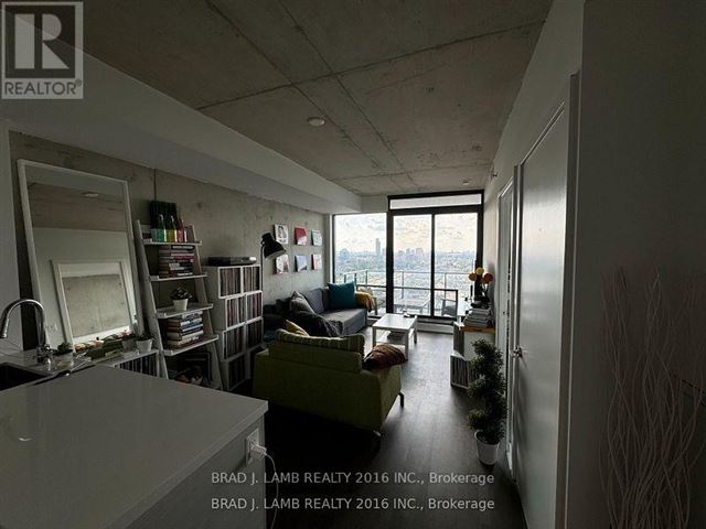 SoBa Condos - 1805 203 Catherine Street - photo 2