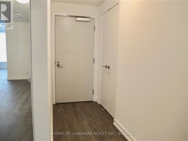 Theory Condos - 507 203 College Street - photo 2