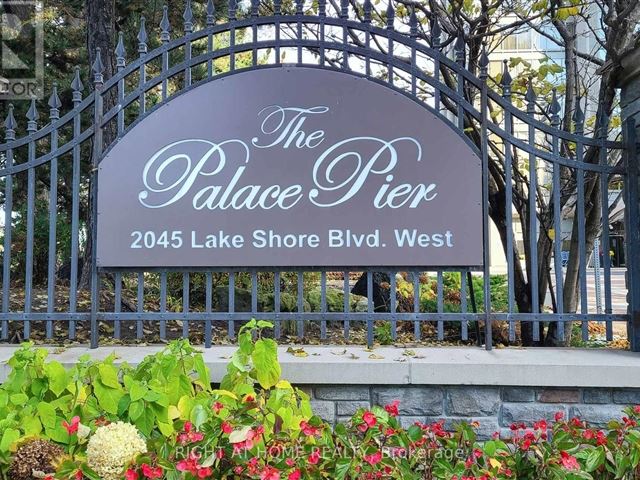 The Palace Pier - 507 2045 Lake Shore Boulevard West - photo 1