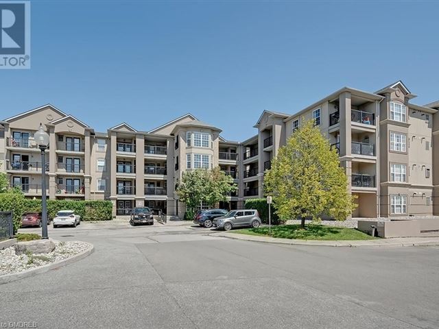 Orchard Uptown Condo - 413 2055 Appleby Line - photo 1