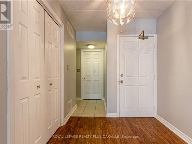 Orchard Uptown Condo - 311 2055 Appleby Line - photo 3