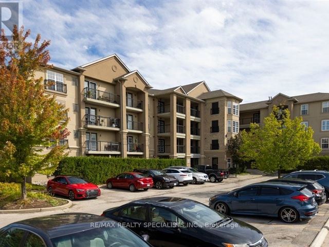 Orchard Uptown Condo - 410 2055 Appleby Line - photo 2