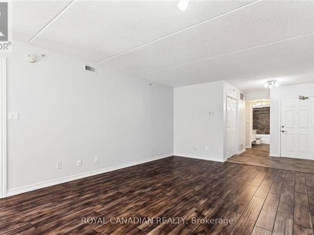 Orchard Uptown Condo - 211 2055 Appleby Line - photo 3