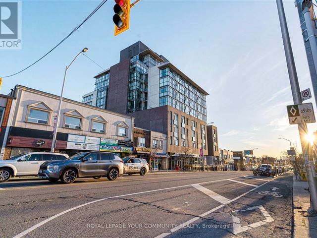 Carmelina Condos - 811 2055 Danforth Avenue - photo 1