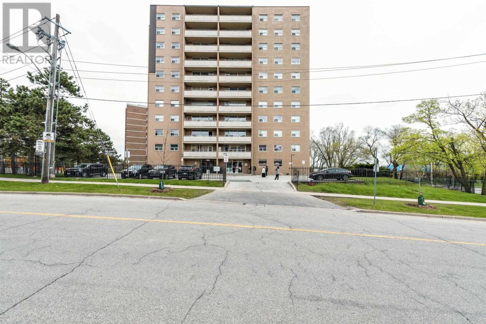 207 Galloway Road, Unit 603, Toronto — For sale @ $489,000 | CondoDork.com