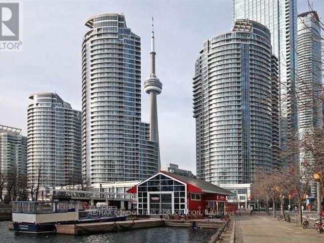 Waterclub 2 - South Tower - 2701 208 Queens Quay West - photo 1