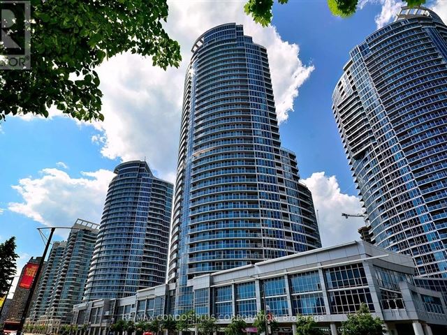Waterclub 2 - South Tower - 3608 208 Queens Quay West - photo 1