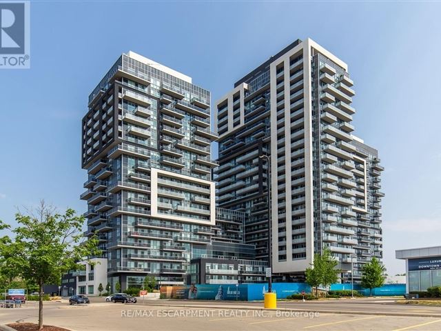 Paradigm Condos - 1704 2087 Fairview Street - photo 1