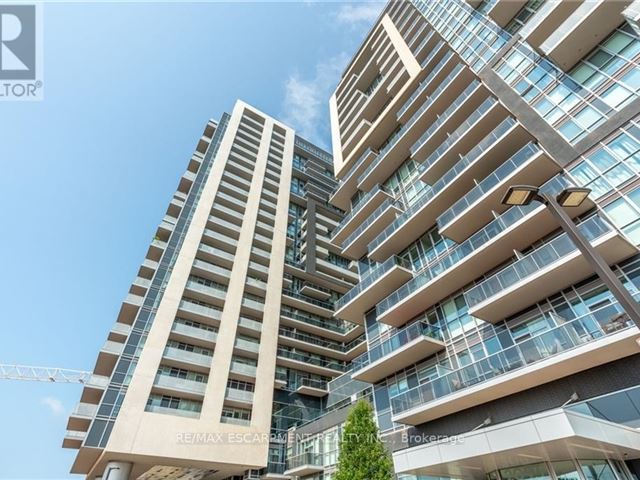 Paradigm Condos - 504 2087 Fairview Street - photo 2