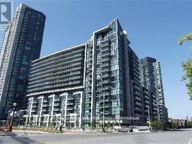 Neptune | Neptune 2 At Waterpark City - 1367 215 Fort York Boulevard - photo 2