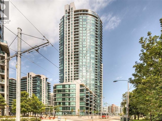 Neptune | Neptune 2 At Waterpark City - 475 215 Fort York Boulevard - photo 1