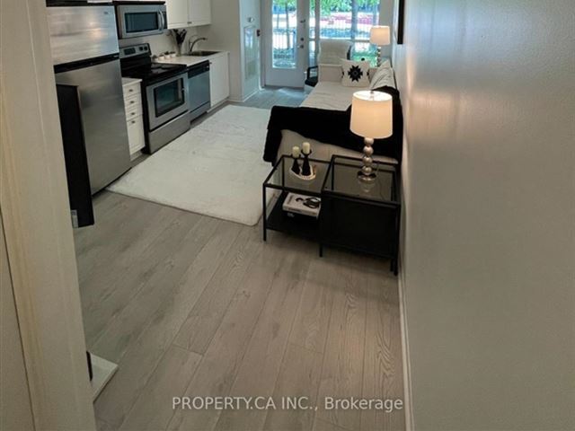 Neptune | Neptune 2 At Waterpark City - 175 215 Fort York Boulevard - photo 2