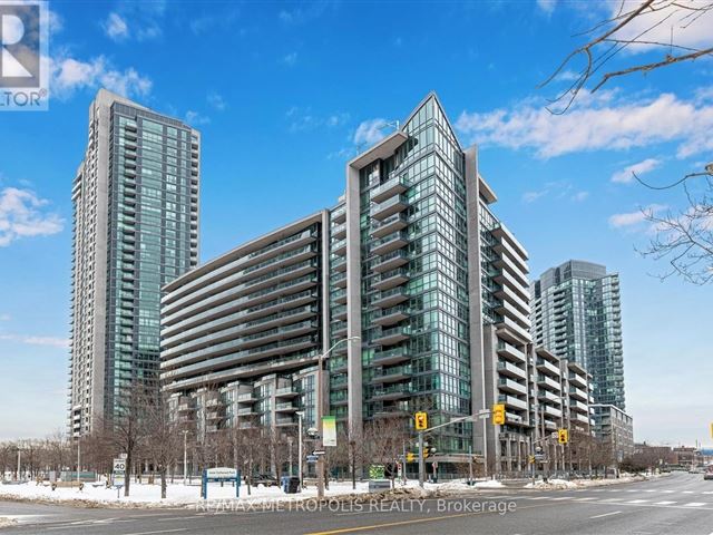 Neptune | Neptune 2 At Waterpark City - 678 215 Fort York Boulevard - photo 1