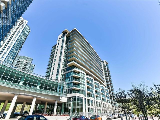 Neptune | Neptune 2 At Waterpark City - 1162 215 Fort York Boulevard - photo 1