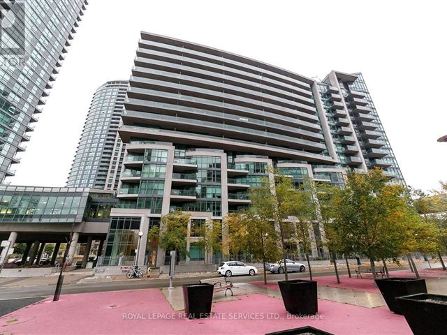 Neptune | Neptune 2 At Waterpark City - 660 215 Fort York Boulevard - photo 1