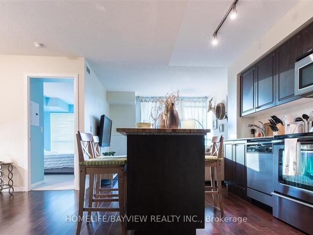 Neptune | Neptune 2 At Waterpark City - 1174 215 Fort York Boulevard - photo 3