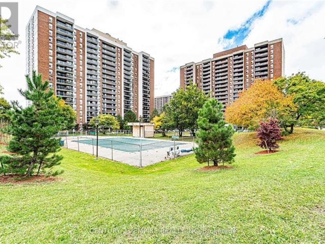 Fraser Towers - 1907 21 Knightsbridge Road - photo 1