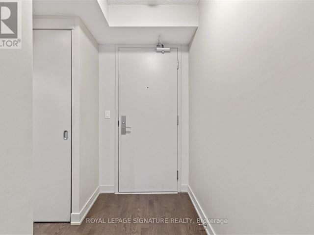 Boutique Condos - 414 21 Nelson Street - photo 3