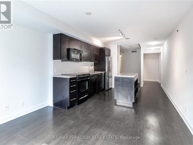 Boutique Condos - 416 21 Nelson Street - photo 2