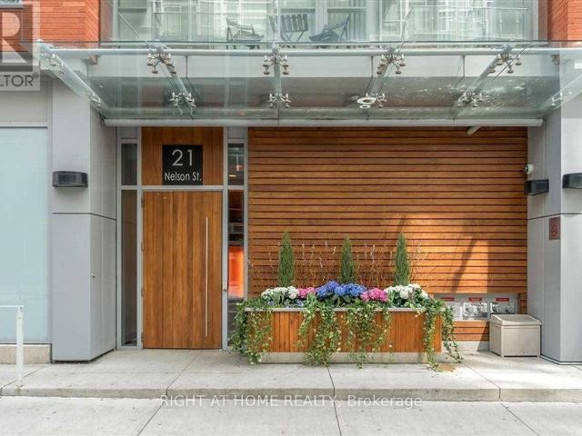 Boutique Condos - 920 21 Nelson Street - photo 2