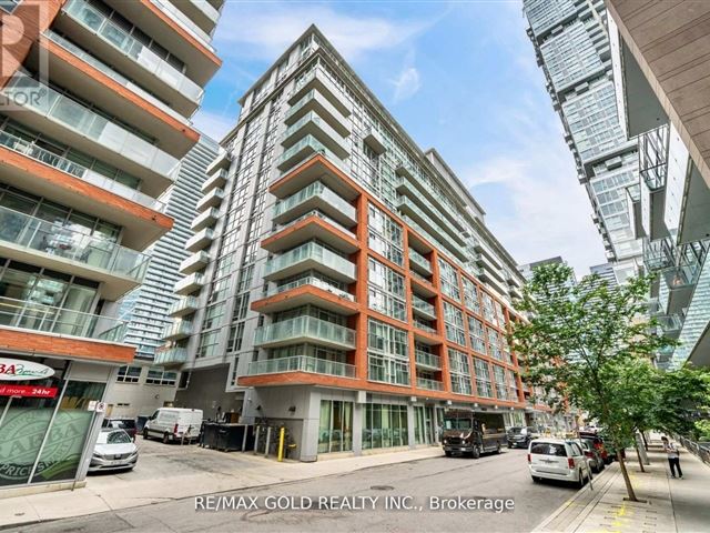 Boutique Condos - lph7 21 Nelson Street - photo 1