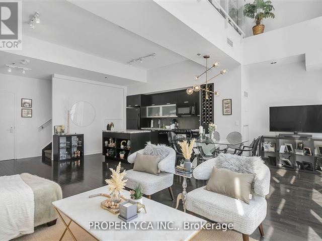 Boutique Condos - uph19 21 Nelson Street - photo 1