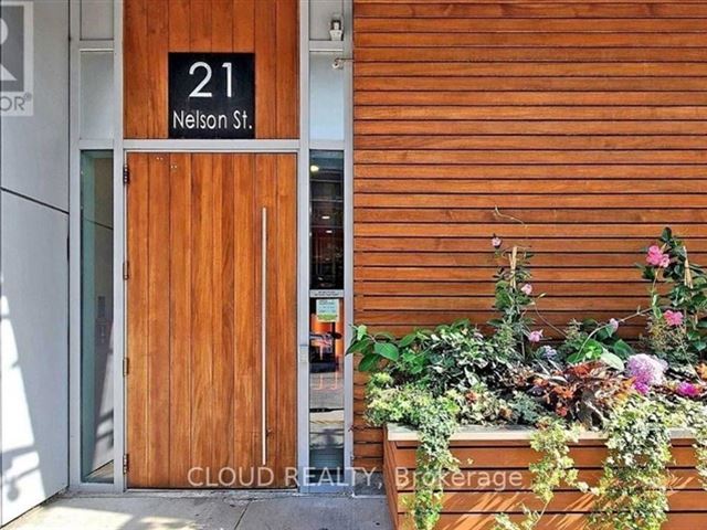 Boutique Condos - uph7 21 Nelson Street - photo 2