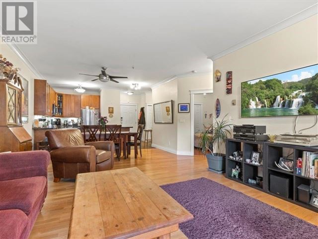 2109 Rowland ST - 107 2109 Rowland Street - photo 2