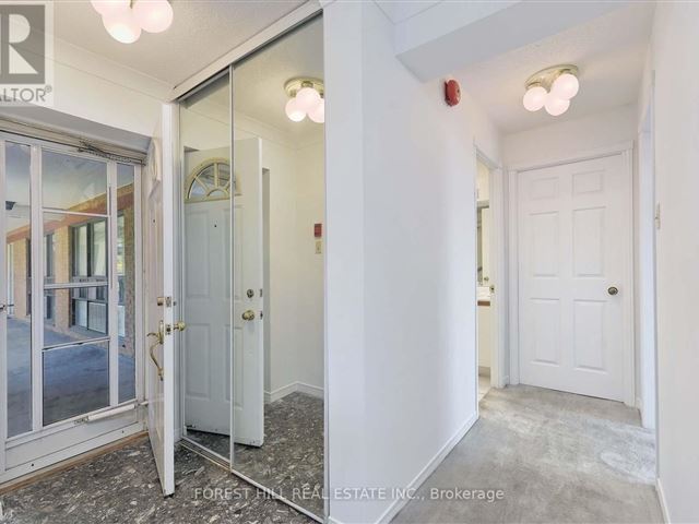 The Hammersmith - 34 2112 Queen Street East - photo 2