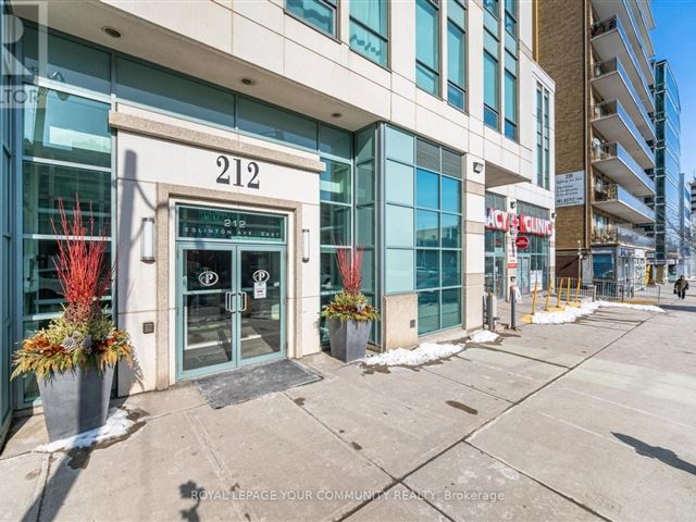 Panache - 506 212 Eglinton Avenue East - photo 2