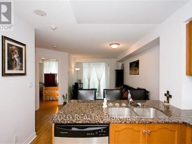 Panache - 811 212 Eglinton Avenue East - photo 3