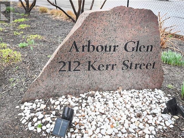 Arbour Glen - 708 212 Kerr Street - photo 2