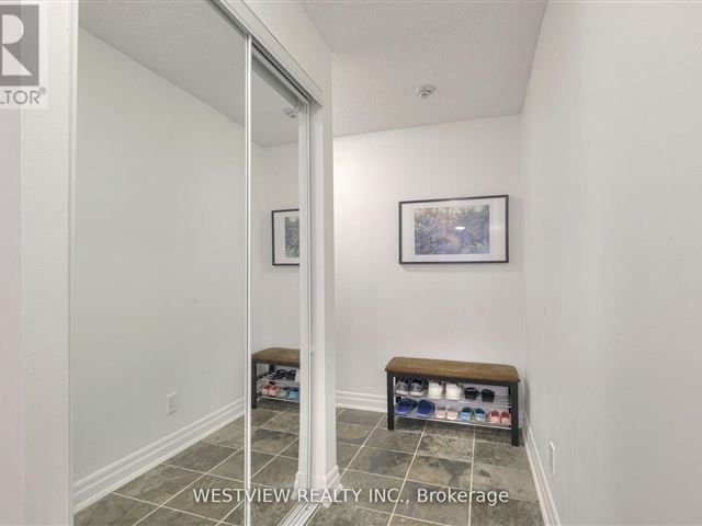 Voyager I at Waterview - 1005 2121 Lake Shore Boulevard West - photo 3