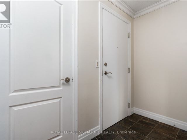 Voyager I at Waterview - 1012 2121 Lake Shore Boulevard West - photo 3