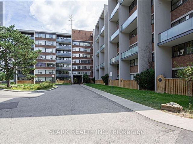 2121 Roche Condos - 301 2121 Roche Court - photo 1