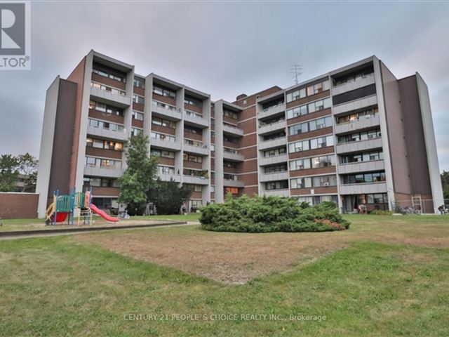 2121 Roche Condos - 302 2121 Roche Court - photo 1