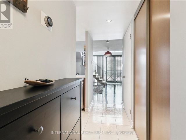 Upper Beaches Lofts - 107 214 Main Street - photo 3