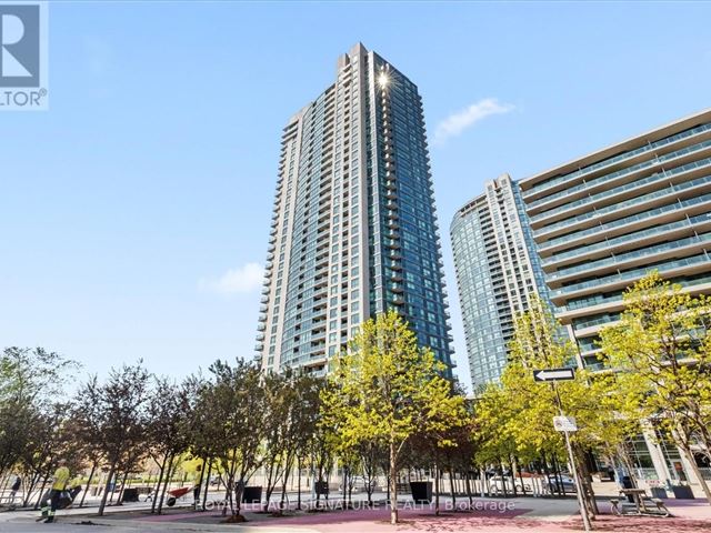 Neptune | Neptune 2 At Waterpark City - 3407 215 Fort York Boulevard - photo 1