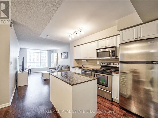 Neptune | Neptune 2 At Waterpark City - 417 215 Fort York Boulevard - photo 3