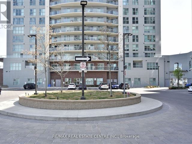 2150 Condos Phase 2 - 808 2152 Lawrence Avenue East - photo 2