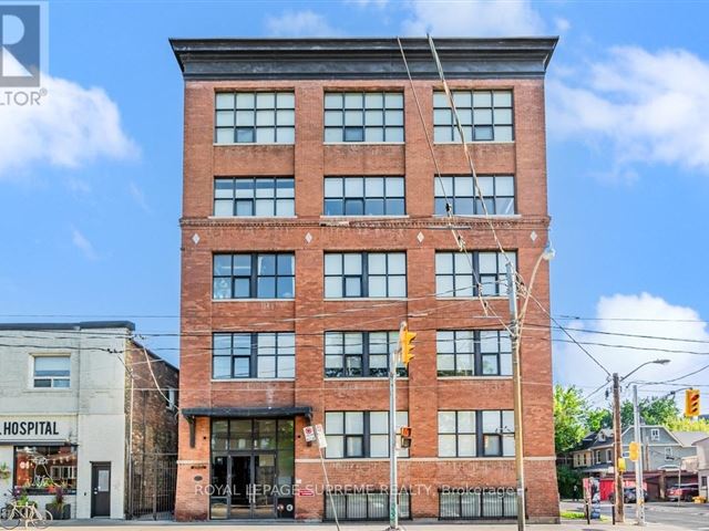 Feather Factory Lofts - ph3 2154 Dundas Street West - photo 1