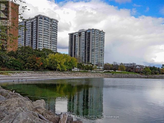 Ennisclare On The Lake 2 - 706 2170 Marine Drive - photo 1