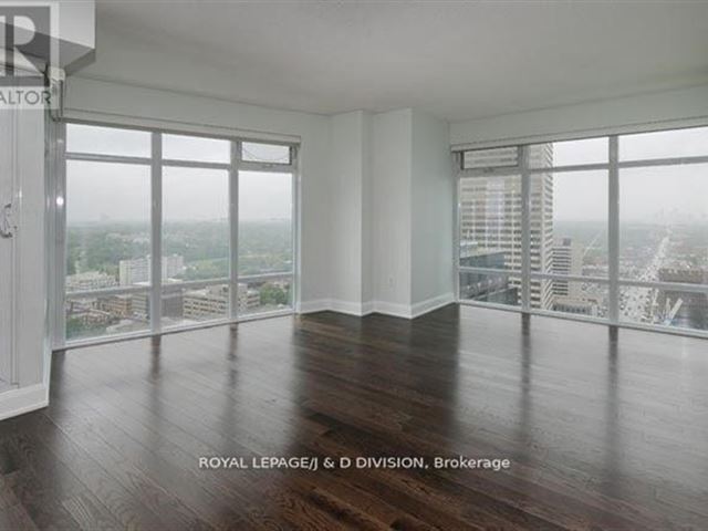 Quantum South Tower - 2908 2181 Yonge Street - photo 2