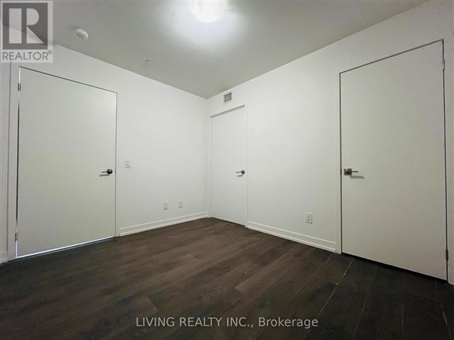 in.DE Condos - 1109 219 Dundas Street East - photo 3